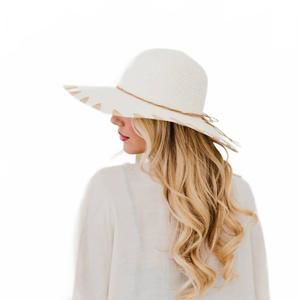 NEW PRETTY SIMPLE surfs up straw sun hat in cream